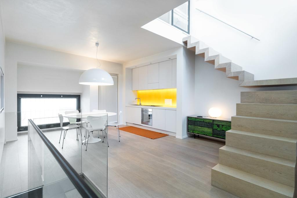 Center Design House Apartment Милано Екстериор снимка
