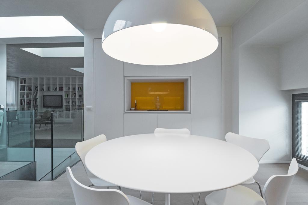 Center Design House Apartment Милано Екстериор снимка